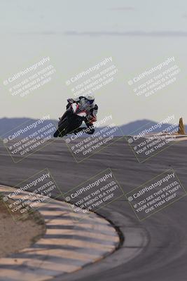 media/Sep-21-2025-Race Pace (Sun) [[98bf33ef95]]/Non Verified/1-Turns 9 and 10 (8am)/